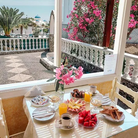 Dima Perissa (Santorini)