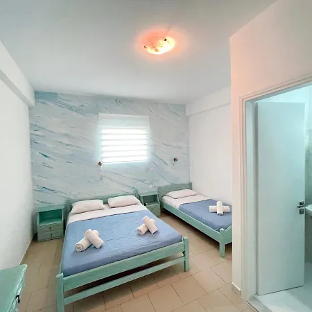 Dima 2* Perissa (Santorini)