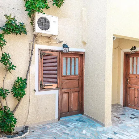 Hotel apartamentowy Dima 2*